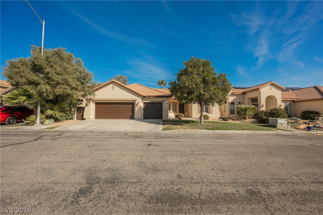 5004 Wayfaring Tree Avenue Las Vegas NV 89131