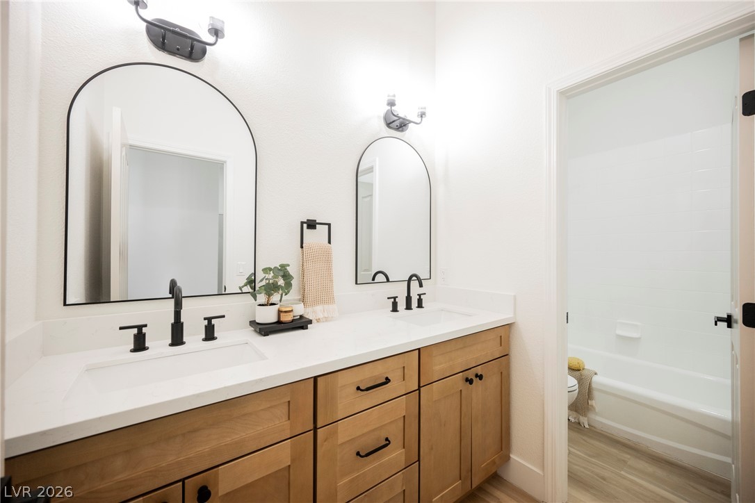 5004 Wayfaring Tree Avenue Las Vegas NV 89131
