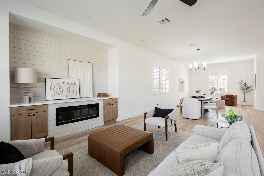 5004 Wayfaring Tree Avenue Las Vegas NV 89131