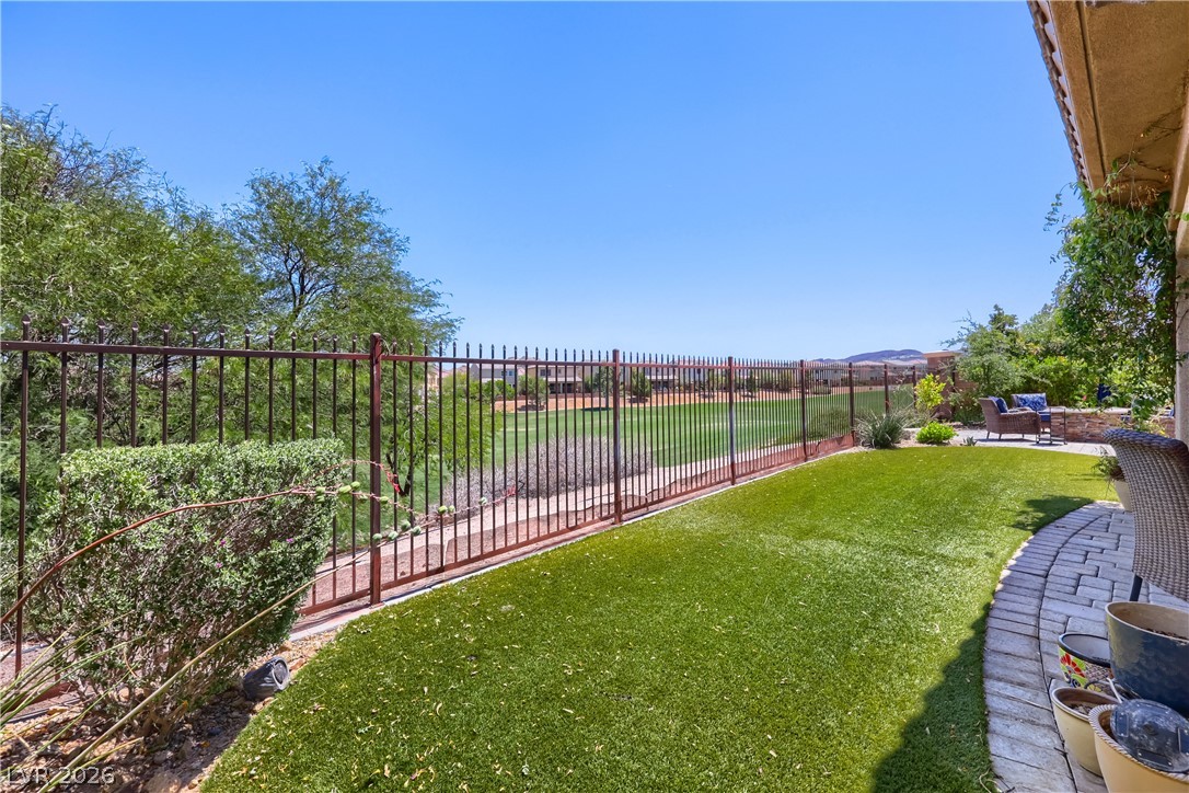460 Via Del Foro Drive Henderson NV 89011