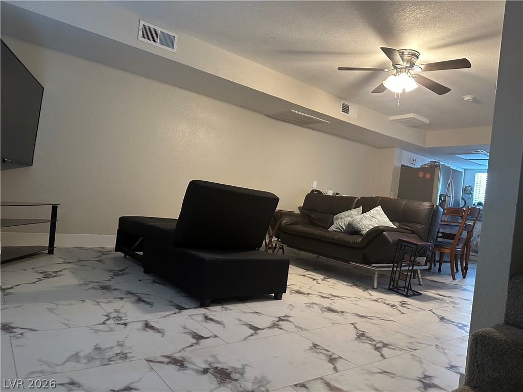 5939 Vegas Drive Las Vegas NV 89108