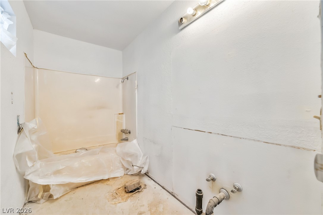 2985 Bel Air Drive Las Vegas NV 89109