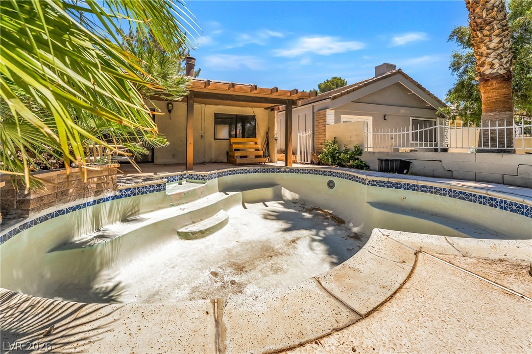 2985 Bel Air Drive Las Vegas NV 89109