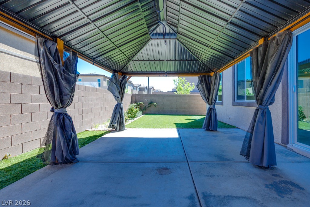 302 Mount Tyndall Street Henderson NV 89015