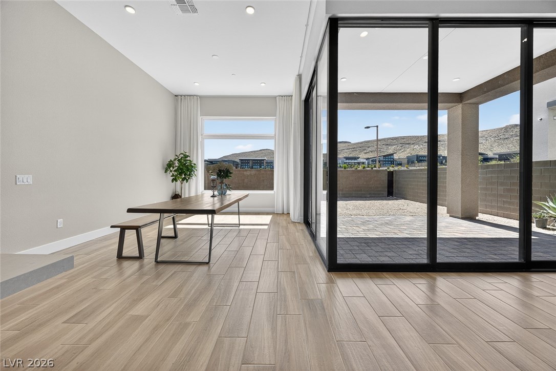 11033 Concord Valley Drive Las Vegas NV 89135