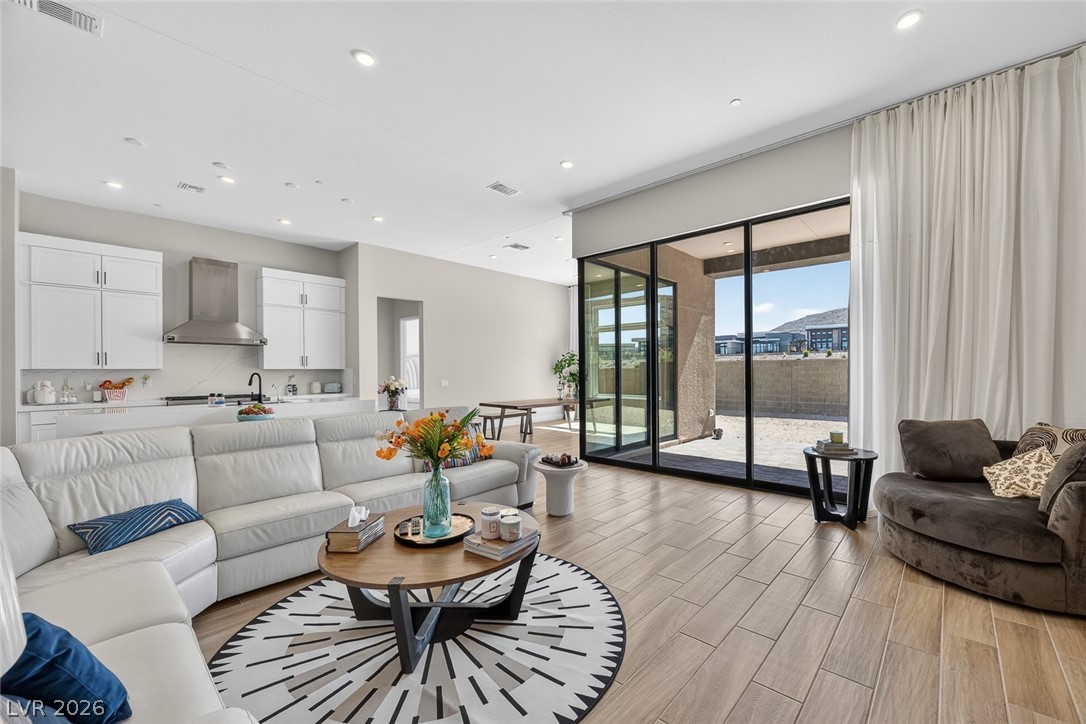 11033 Concord Valley Drive Las Vegas NV 89135