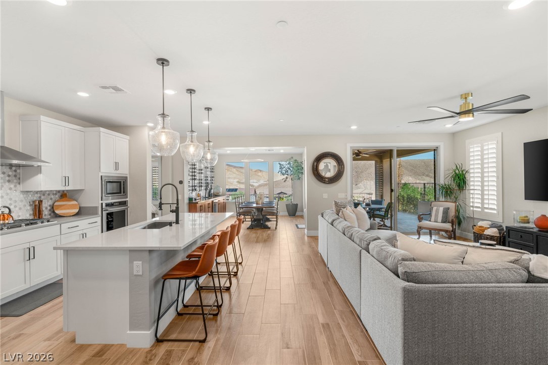 14 Autumn Palm Avenue Henderson NV 89011