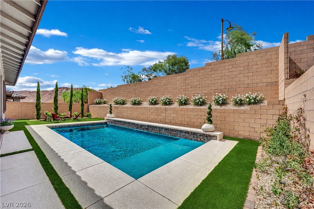 30 Barrio Alto Court Henderson NV 89011