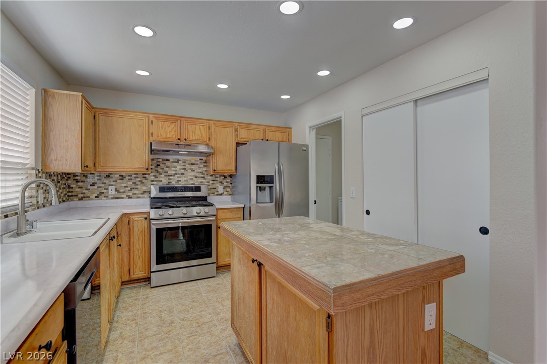 2018 Shannon Christine Drive Las Vegas NV 89104