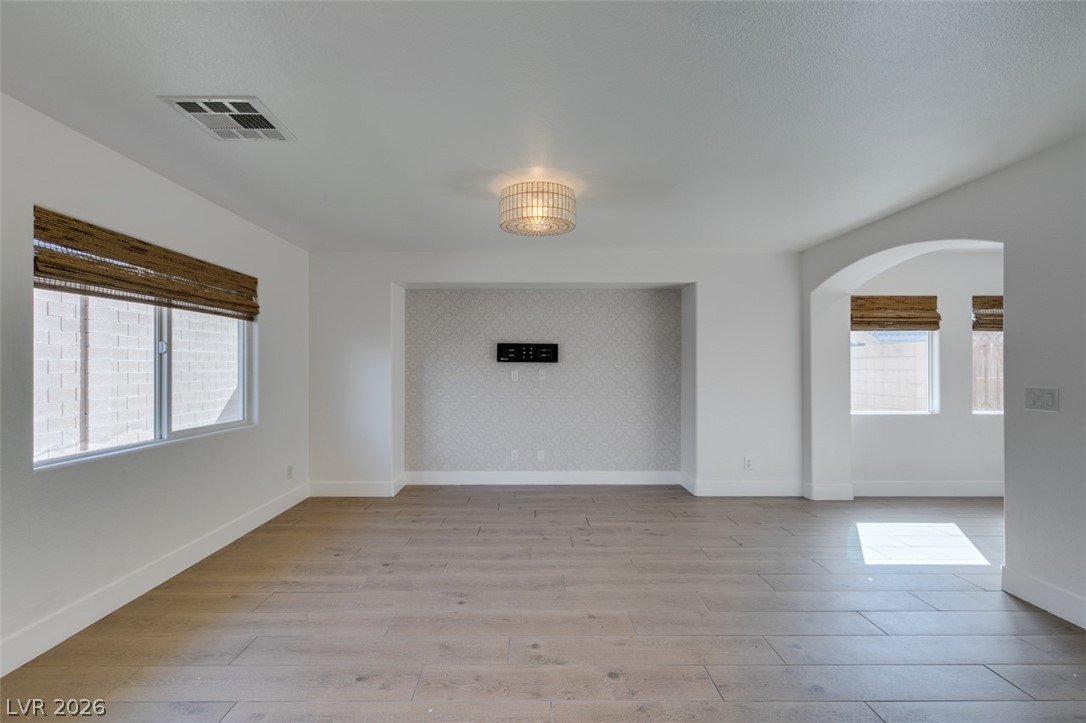199 Real Long Way Las Vegas NV 89148