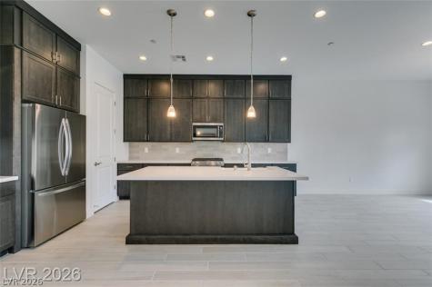 9993 Skye Gazer Avenue Las Vegas NV 89166