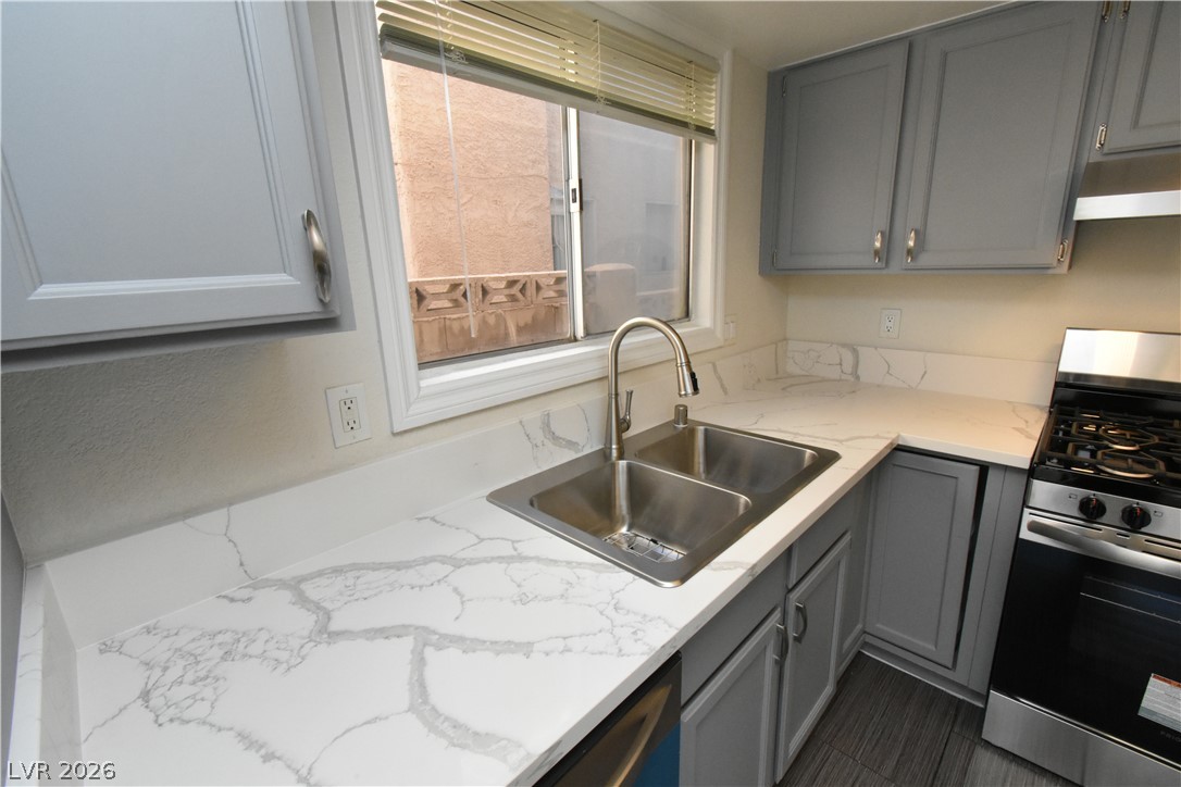 3909 Steinbeck Drive Las Vegas NV 89115