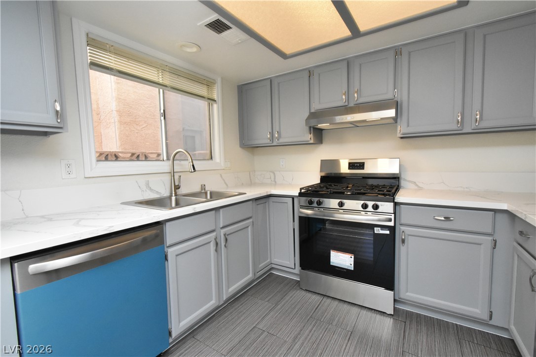 3909 Steinbeck Drive Las Vegas NV 89115