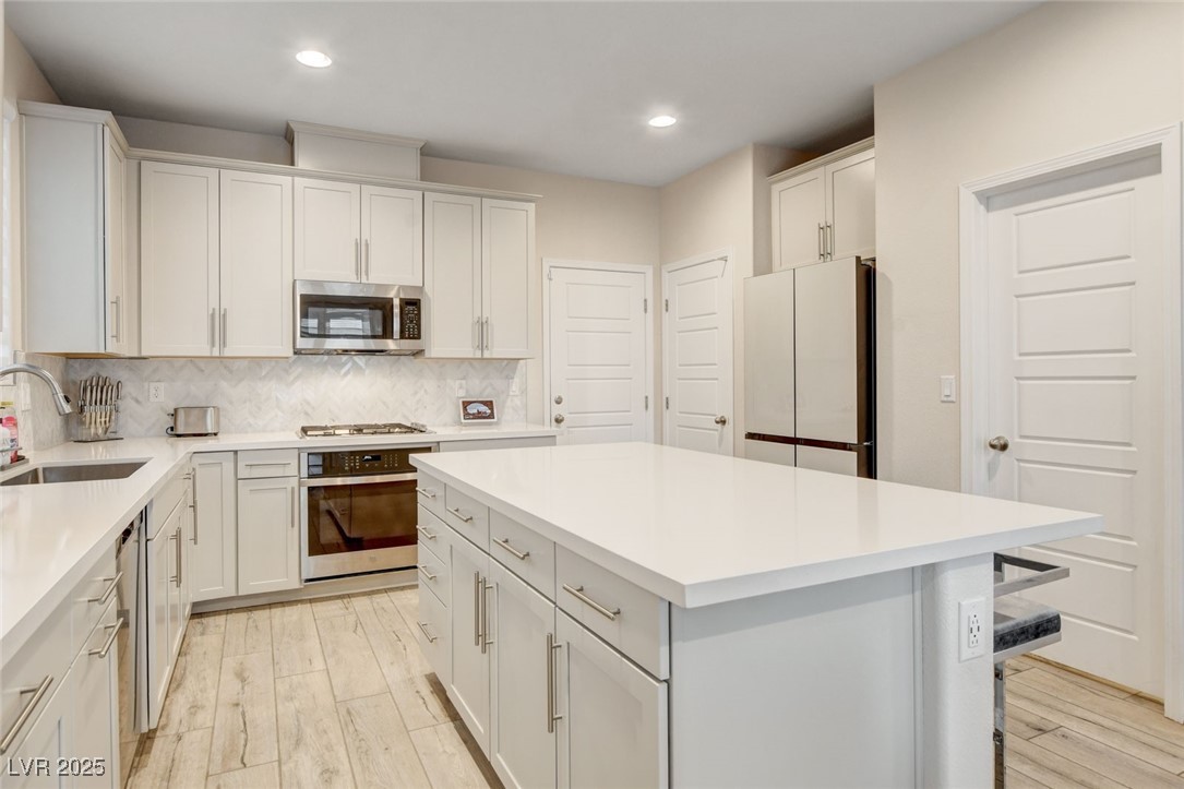 6342 Selston Drive North Las Vegas NV 89081