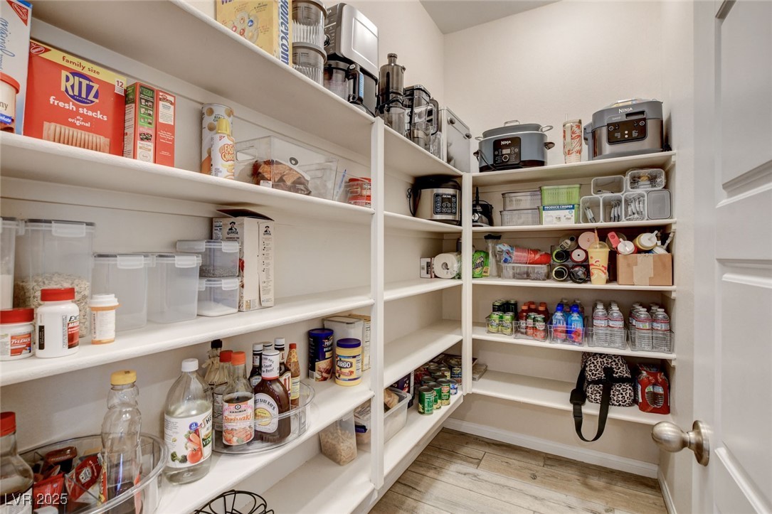 6342 Selston Drive North Las Vegas NV 89081