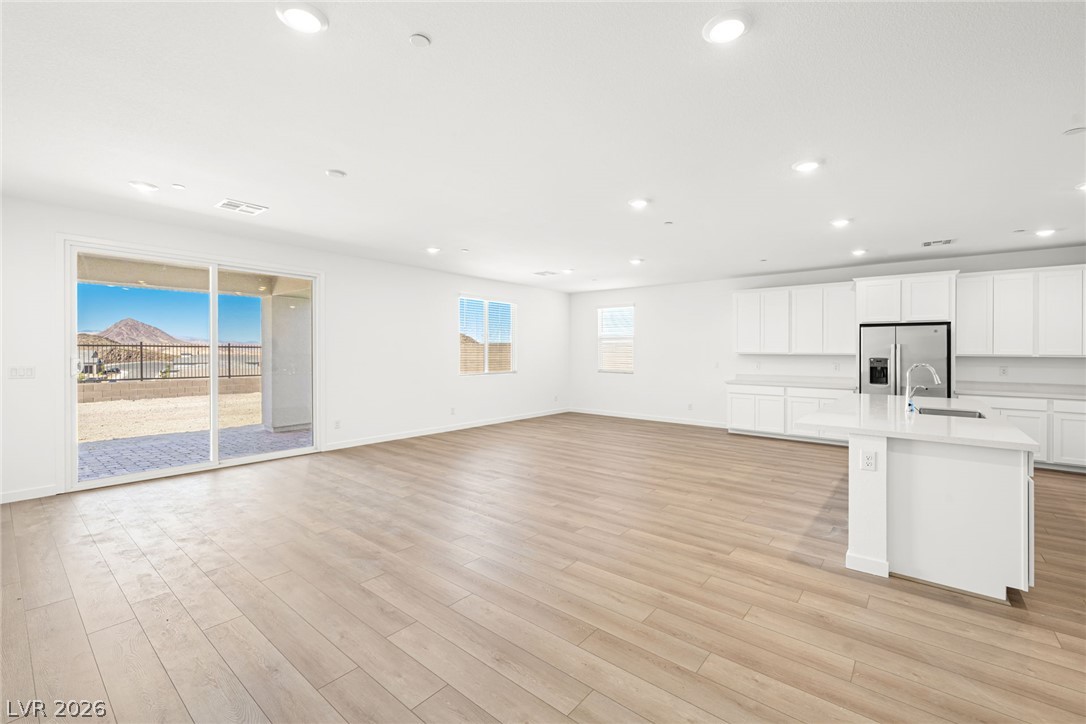 1552 Luca Mountain Lane Henderson NV 89011