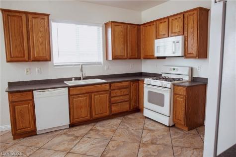 2524 Nashira Street Henderson NV 89044