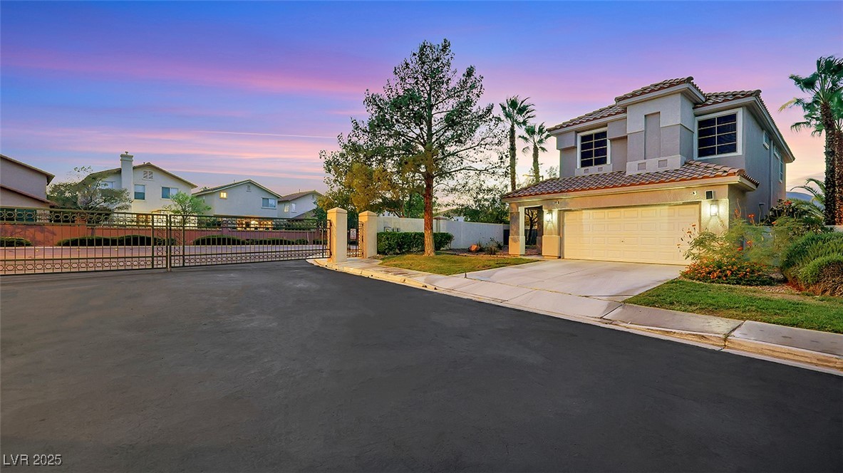 1301 Fox Acres Drive Las Vegas NV 89134