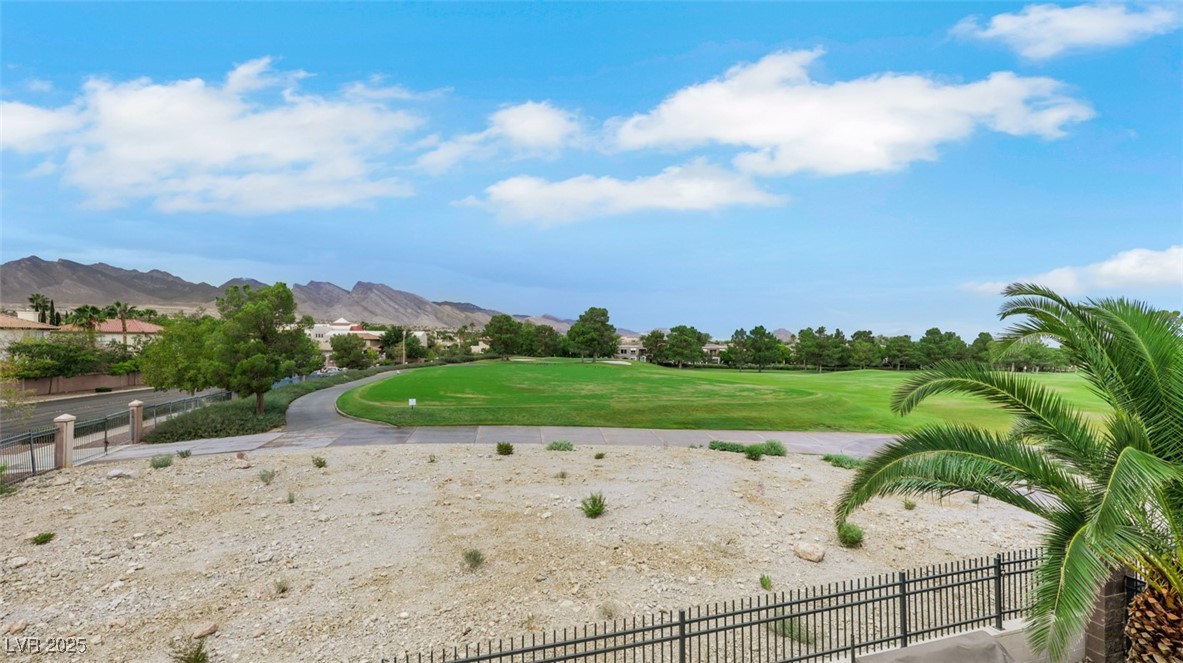1301 Fox Acres Drive Las Vegas NV 89134