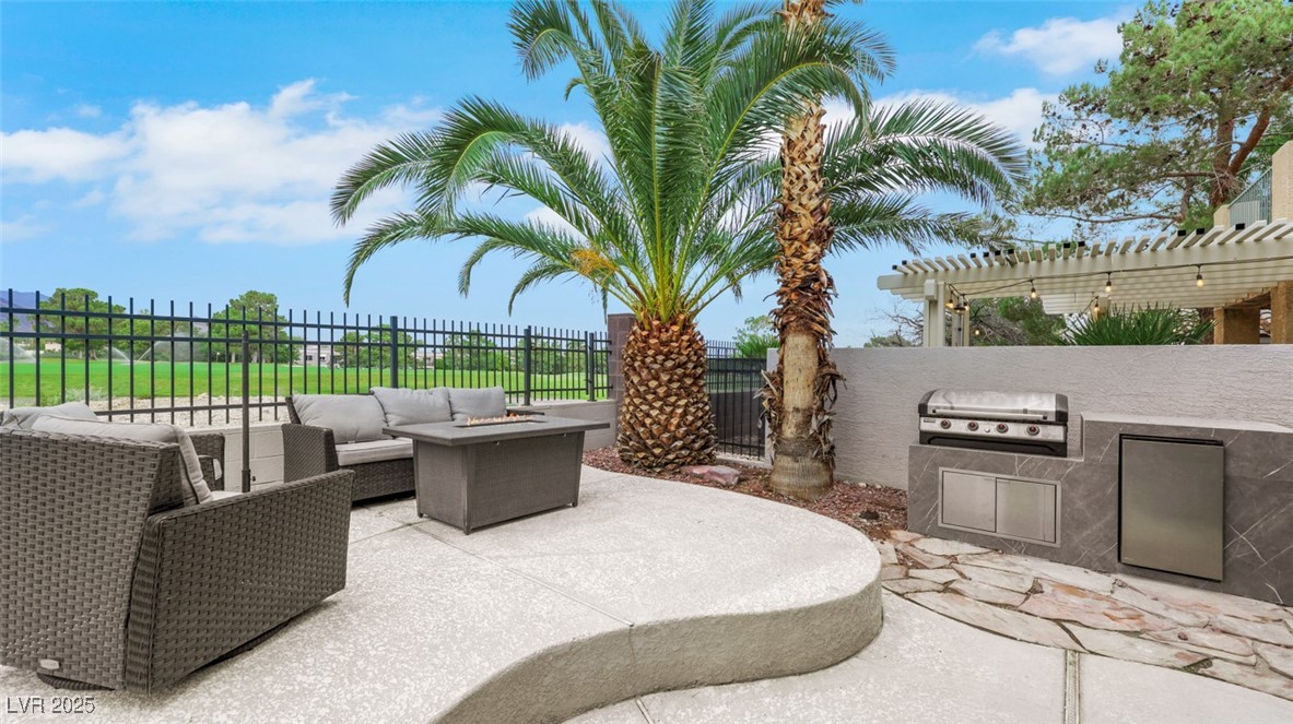 1301 Fox Acres Drive Las Vegas NV 89134