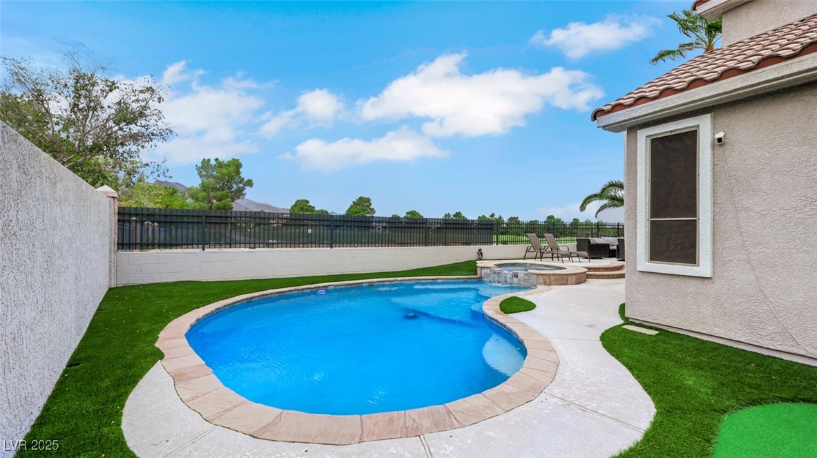 1301 Fox Acres Drive Las Vegas NV 89134