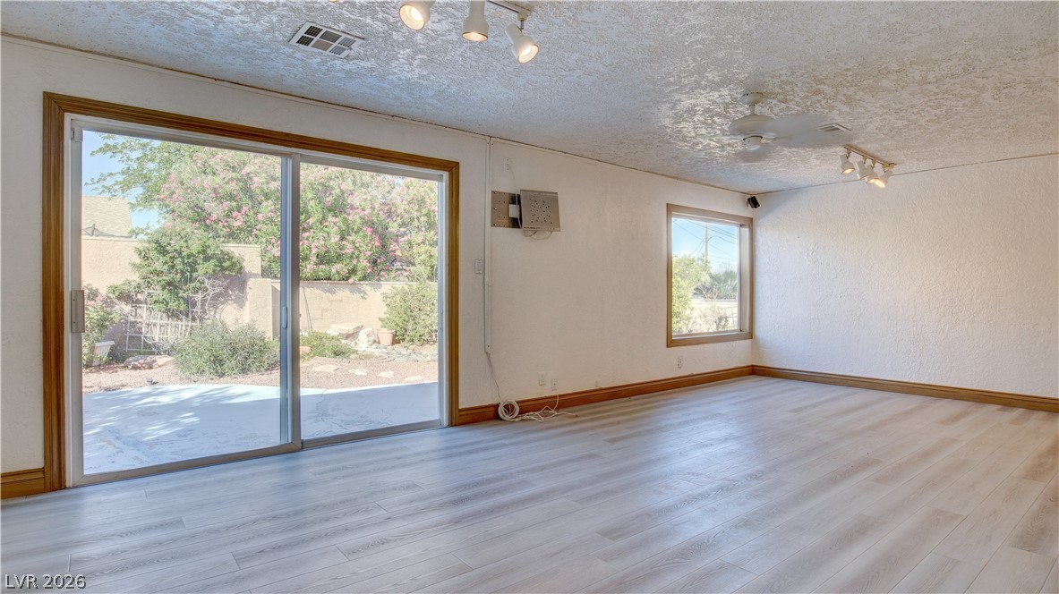 5416 Gipsy Avenue Las Vegas NV 89107