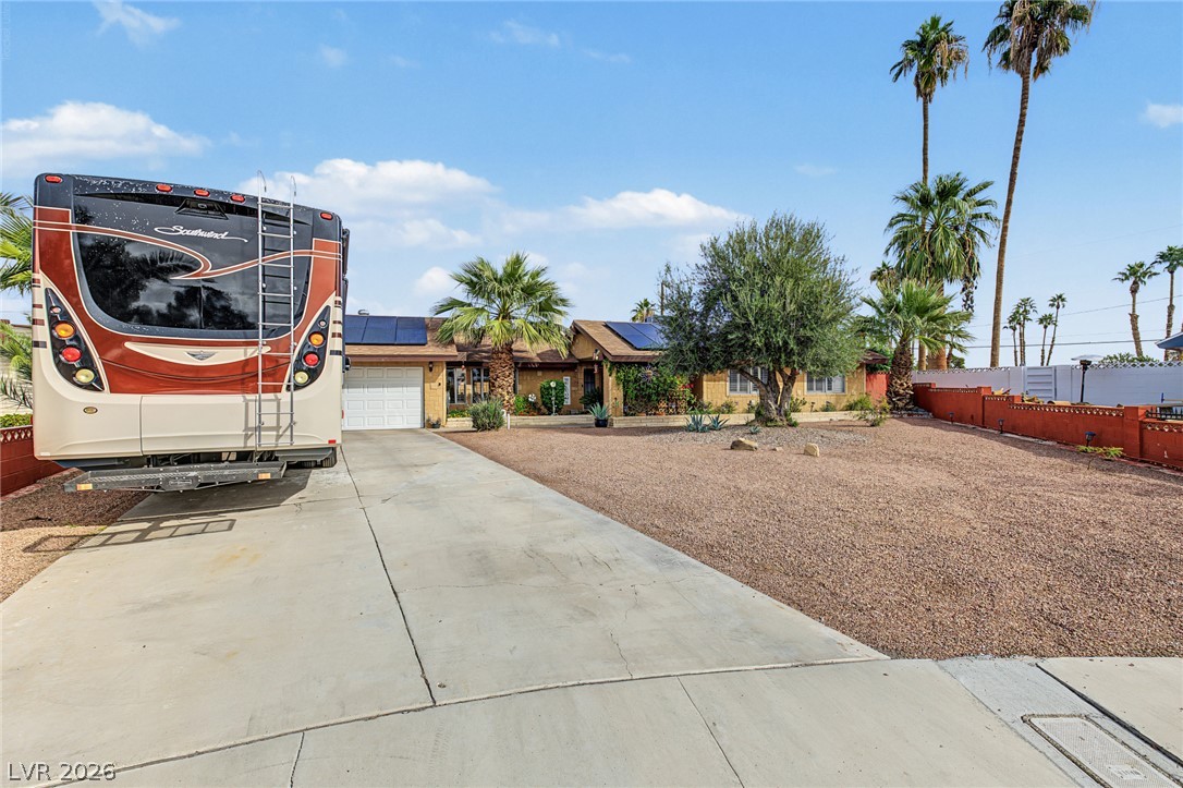 1820 Laverne Circle Las Vegas NV 89108