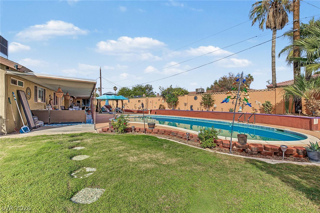1820 Laverne Circle Las Vegas NV 89108