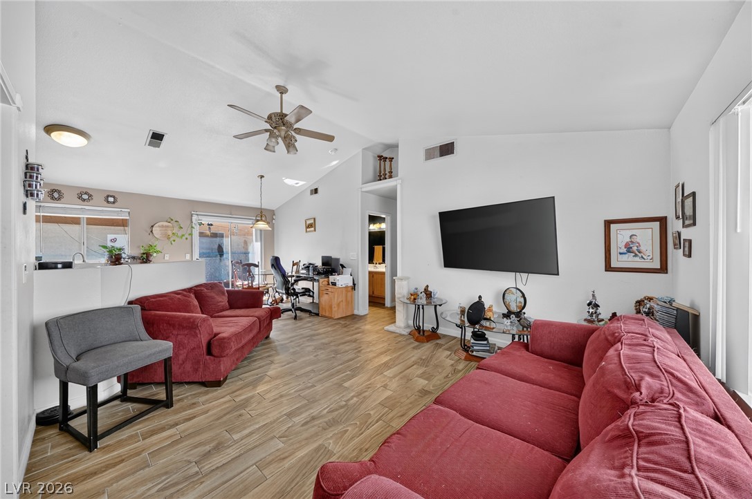 4614 Little Finch Lane Las Vegas NV 89115