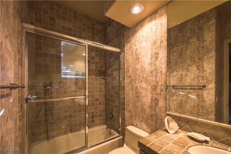 16 Via Mira Monte Henderson NV 89011