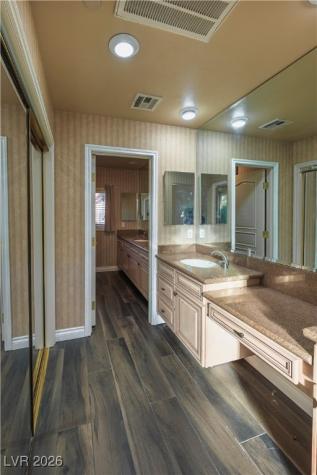 16 Via Mira Monte Henderson NV 89011
