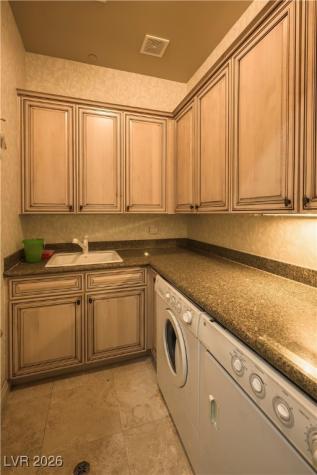 16 Via Mira Monte Henderson NV 89011
