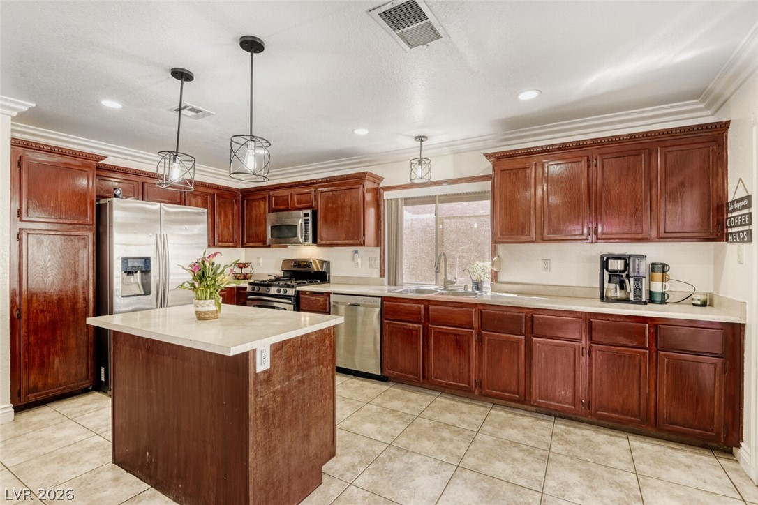 1666 Garden Path Court Las Vegas NV 89119