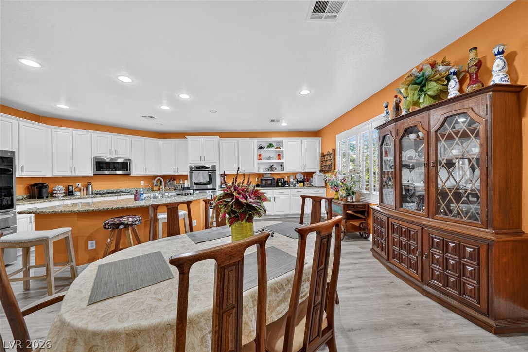 11212 Hudson Brook Street Las Vegas NV 89183