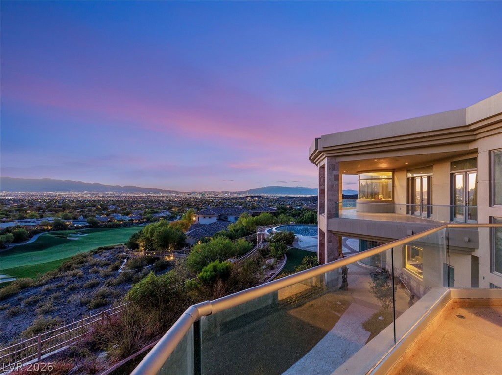 45 Club Vista Drive Henderson NV 89052