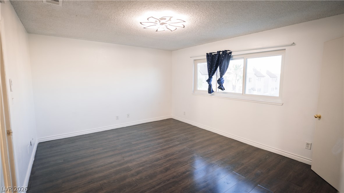 5134 Caliente Street Las Vegas NV 89119