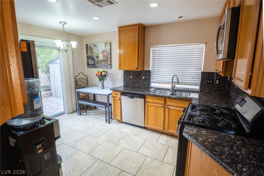 805 Old Mine Creek Lane Las Vegas NV 89134