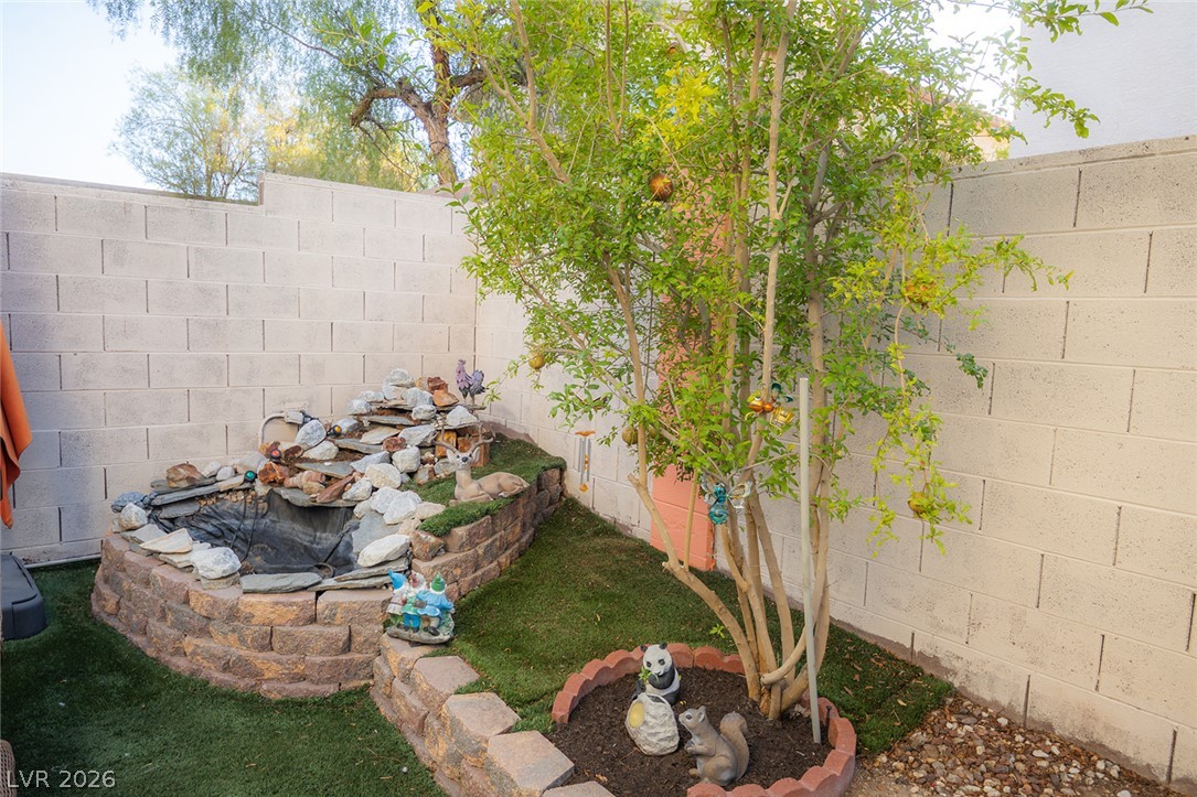805 Old Mine Creek Lane Las Vegas NV 89134