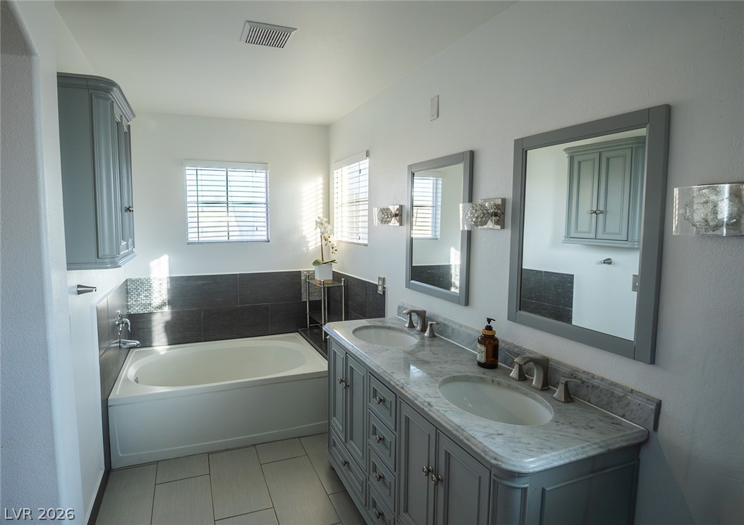 805 Old Mine Creek Lane Las Vegas NV 89134