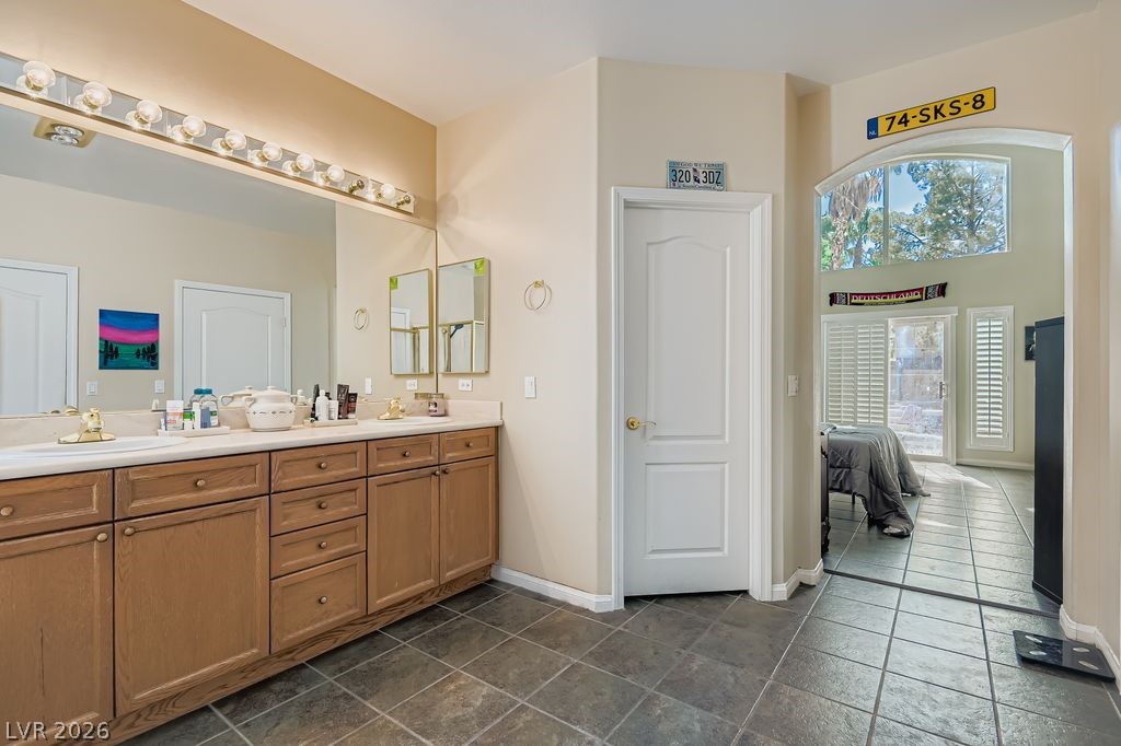 9037 Alpine Peaks Avenue Las Vegas NV 89147