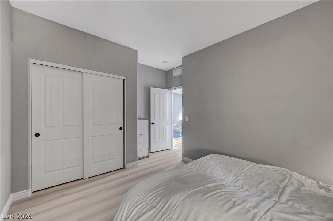 5822 West Amber Mesa Street Las Vegas NV 89148