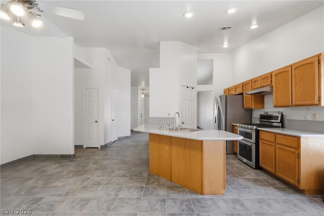 8243 Lone Feather Lane Las Vegas NV 89123