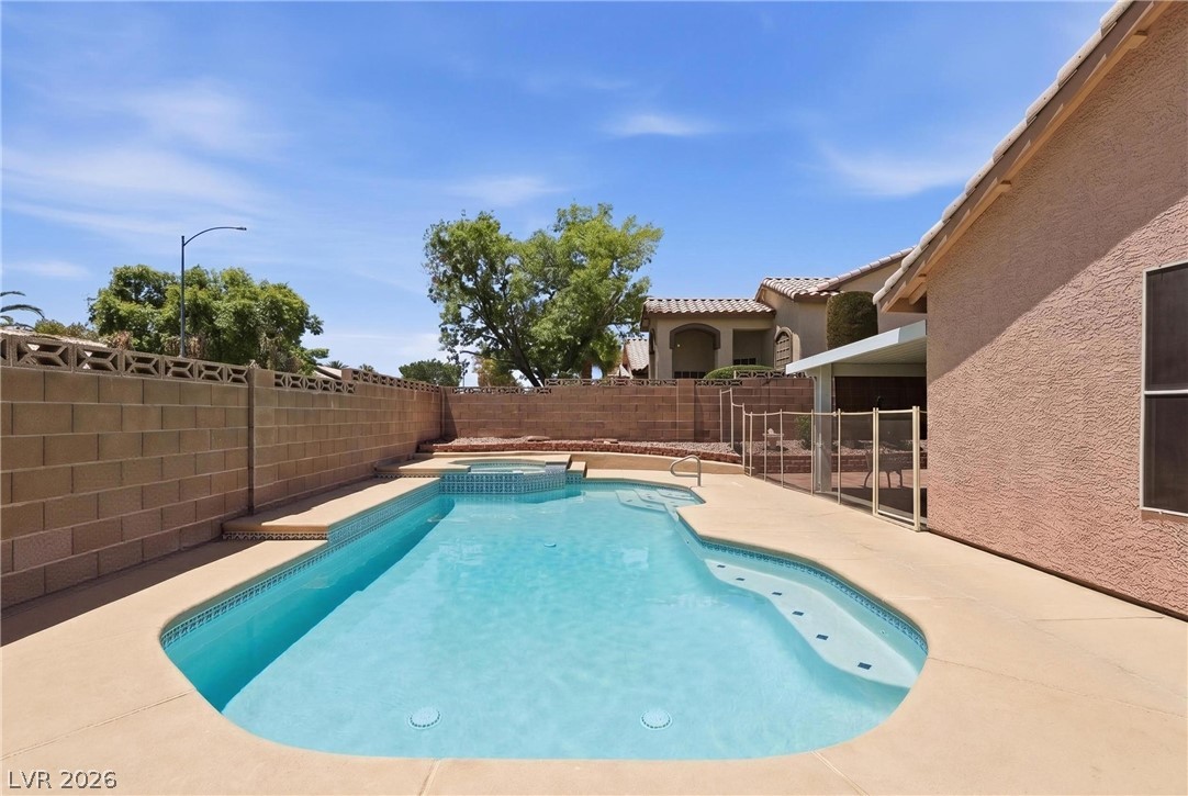 8243 Lone Feather Lane Las Vegas NV 89123