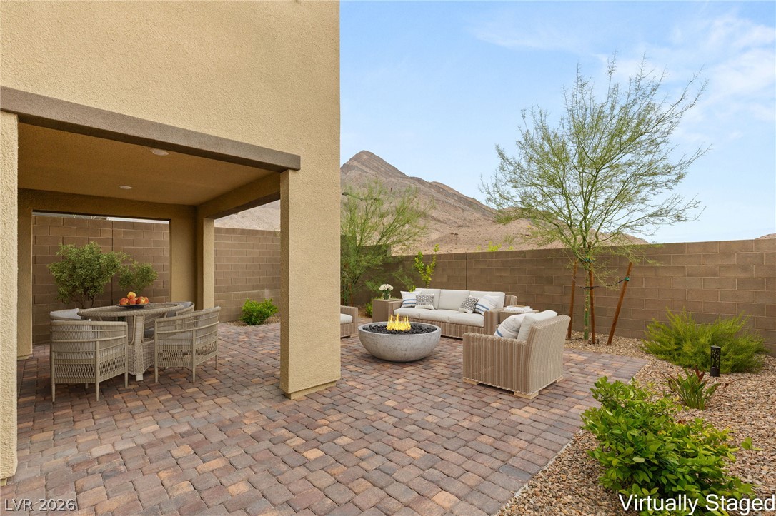 11576 Desert Hollow Avenue Las Vegas NV 89138