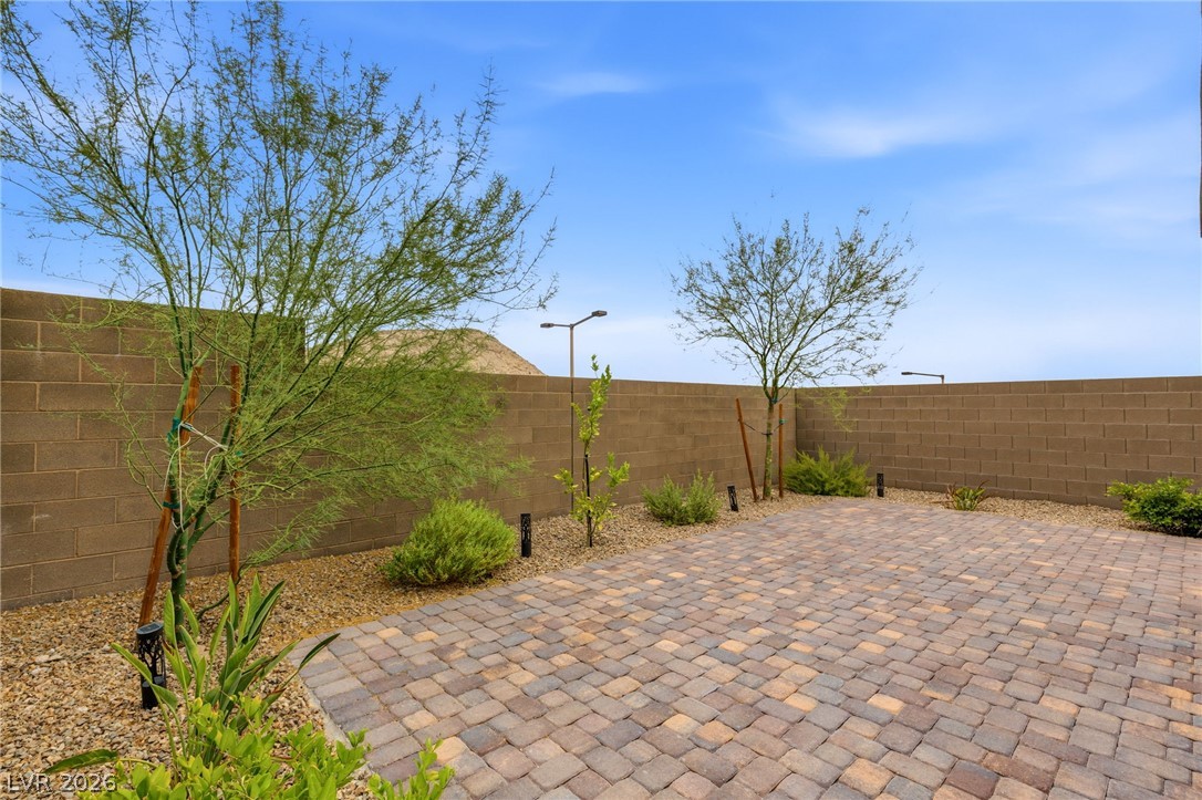 11576 Desert Hollow Avenue Las Vegas NV 89138