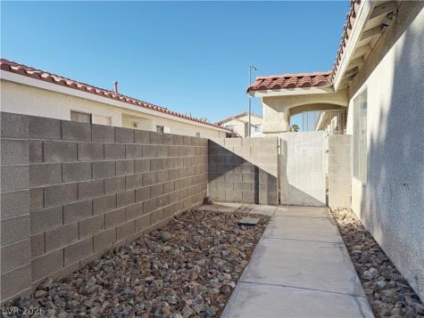 9362 Santa Fe Rose Street Las Vegas NV 89123