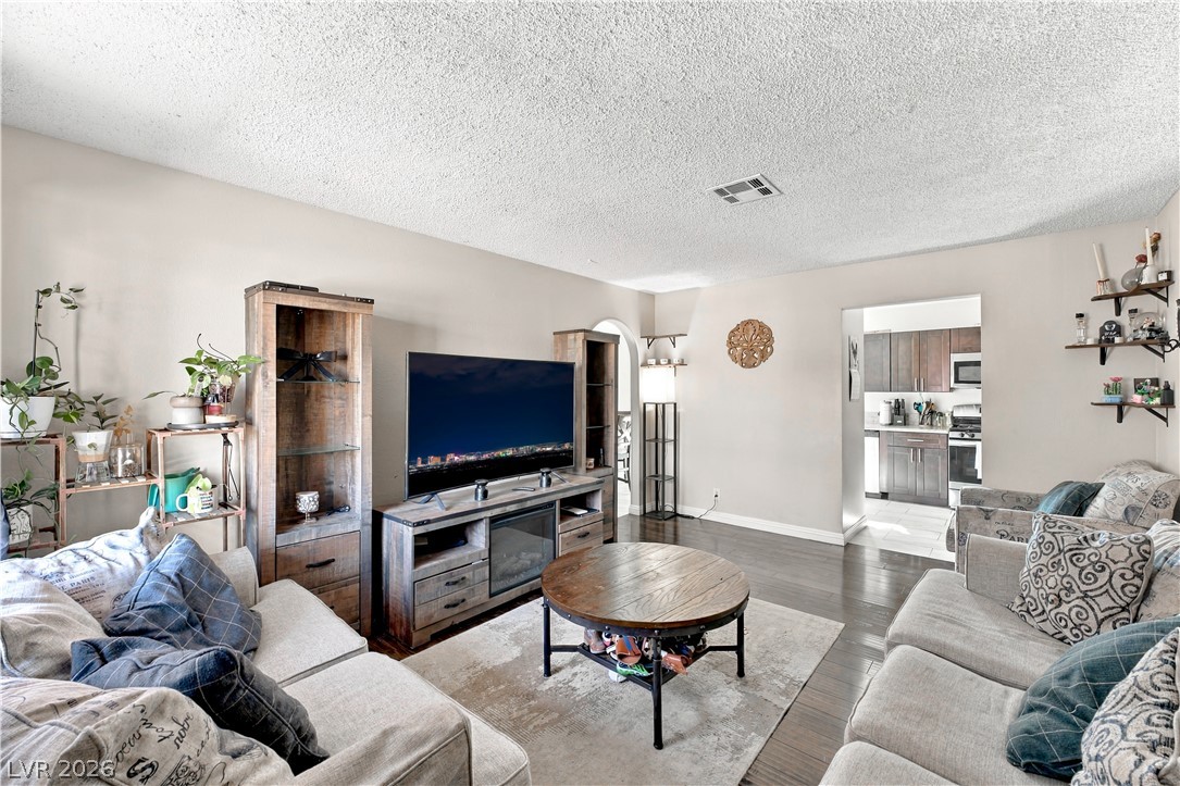 4517 Mark Avenue Las Vegas NV 89108