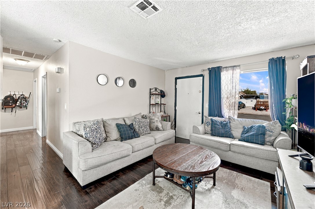 4517 Mark Avenue Las Vegas NV 89108