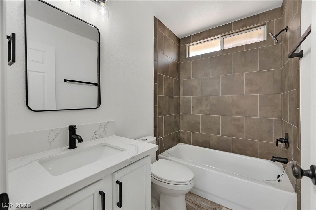9521 Perennial View Avenue Las Vegas NV 89148