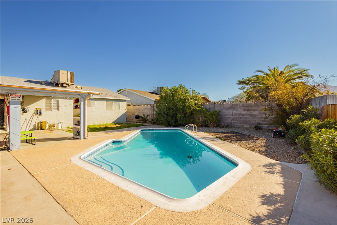4809 Sunny Brook Avenue Las Vegas NV 89110